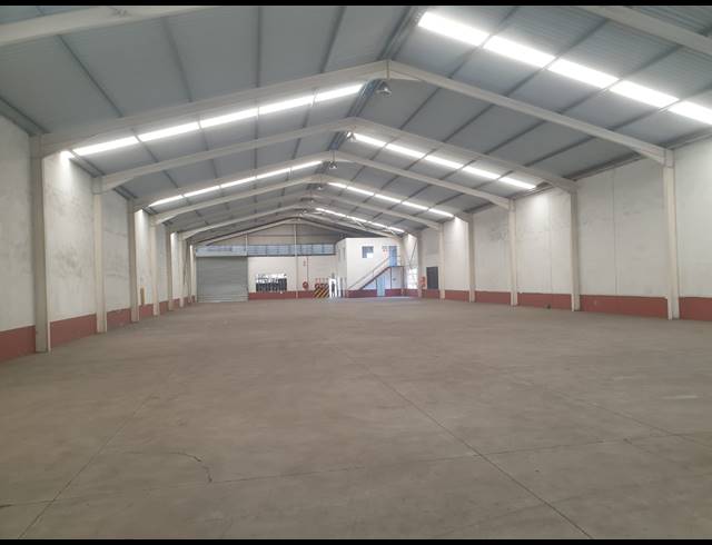 1,235M² WAREHOUSE TO LET IN CATO RIDGE